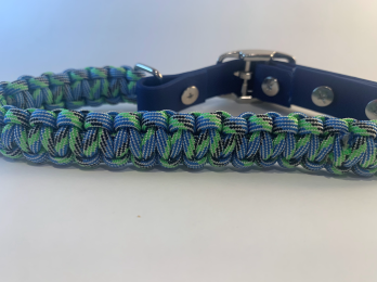 Custom paracord dog collar hotsell